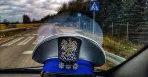 Wjechał hulajnogą w drut kolczasty i trafił do szpitala